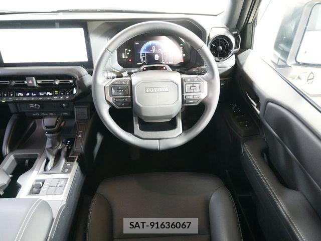 Toyota Land Cruiser 250 2025-02 4594802-12