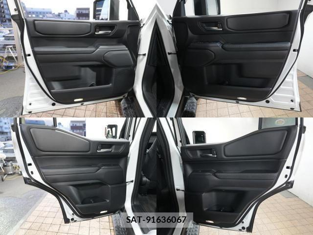 Toyota Land Cruiser 250 2025-02 4594802-6