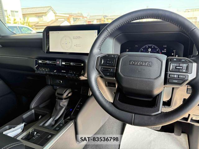 Toyota Land Cruiser 250 2024-05 4962215-11