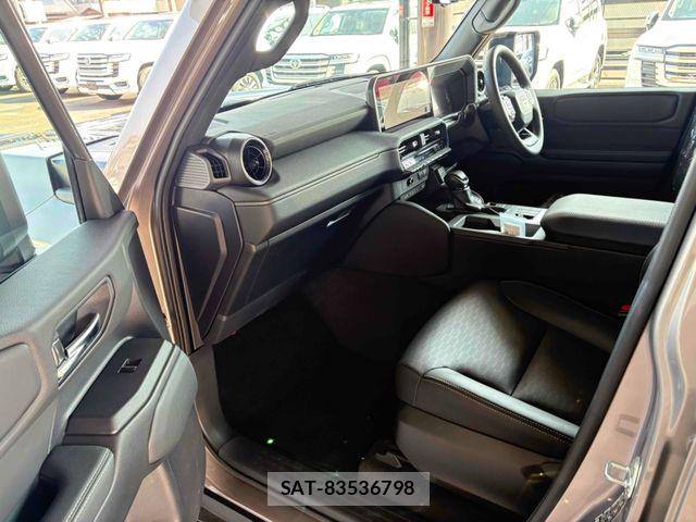 Toyota Land Cruiser 250 2024-05 4962215-24