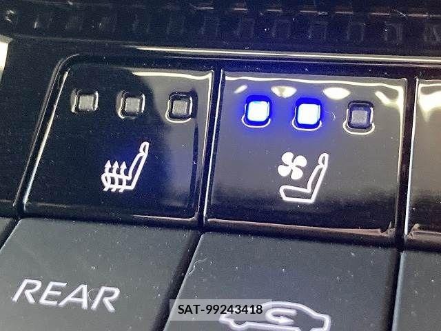 Toyota Land Cruiser 250 2024-09 5870330-8