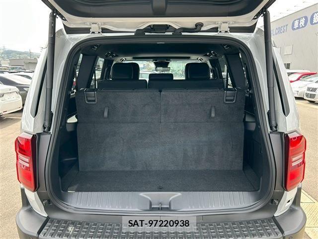 Toyota Land Cruiser 250 2025-03 6244897-16