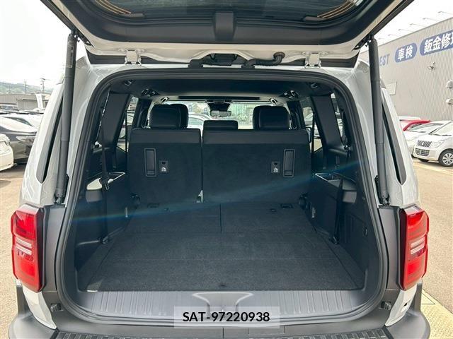 Toyota Land Cruiser 250 2025-03 6244897-17
