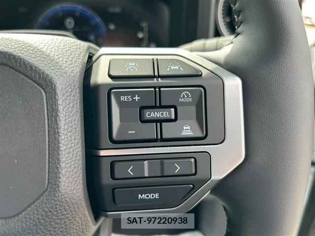 Toyota Land Cruiser 250 2025-03 6244897-21