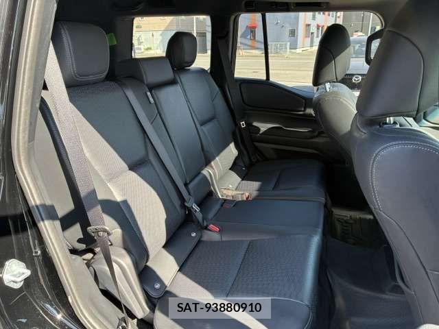 Toyota Land Cruiser 250 2025-03 6272033-19