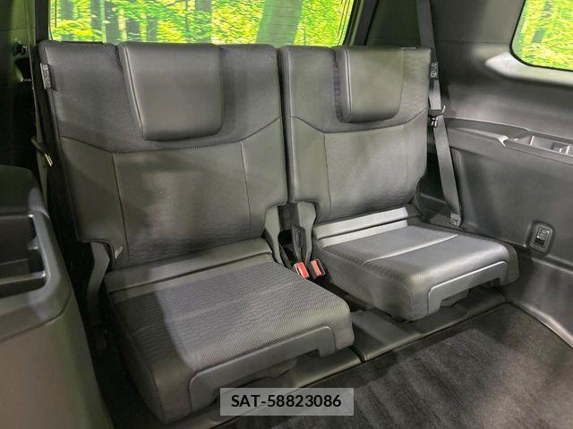 Toyota Land Cruiser 250 2024-10 6612610-9