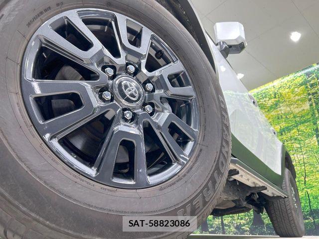 Toyota Land Cruiser 250 2024-10 6612610-13