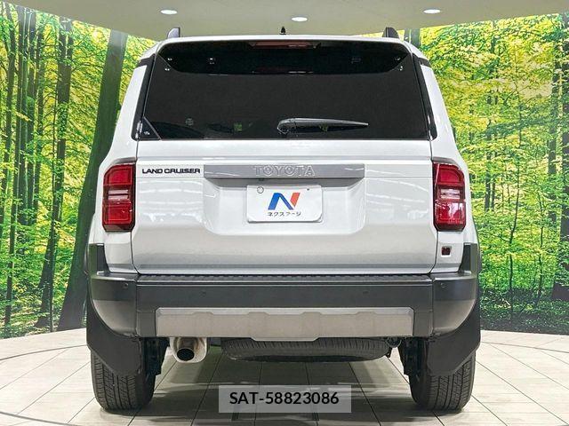 Toyota Land Cruiser 250 2024-10 6612610-15