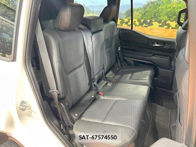 Toyota Land Cruiser 250 2024-07 6612611-9