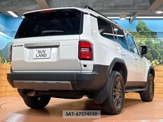 Toyota Land Cruiser 250 2024-07 6612611-17