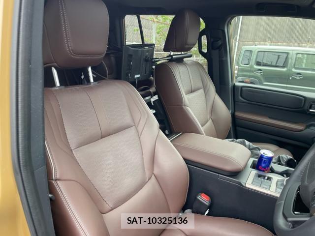 Toyota Land Cruiser 250 2024-06 6612609-10