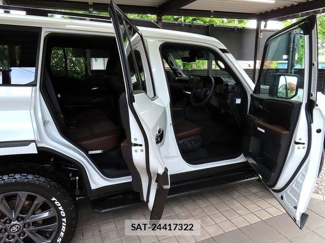 Toyota Land Cruiser 250 2025-01 6612598-14