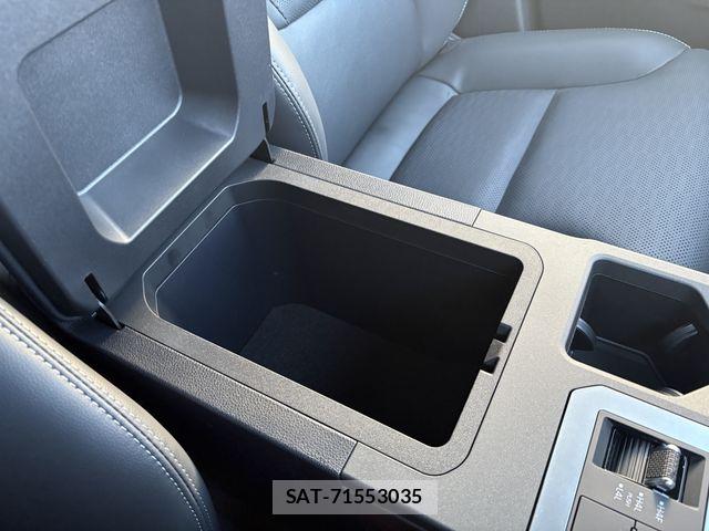 Toyota Land Cruiser 250 2024-11 6641770-17