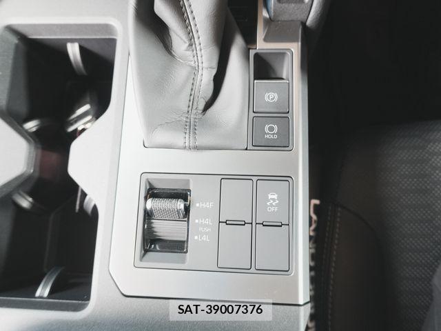 Toyota Land Cruiser 250 2025-01 6672176-15