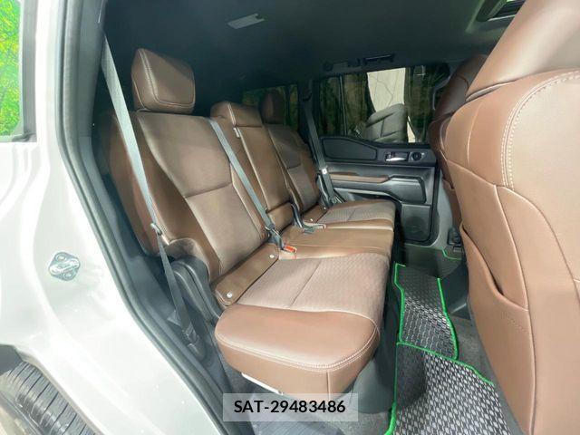 Toyota Land Cruiser 250 2024-08 6676539-8