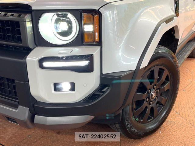 Toyota Land Cruiser 250 2024-07 6676541-13