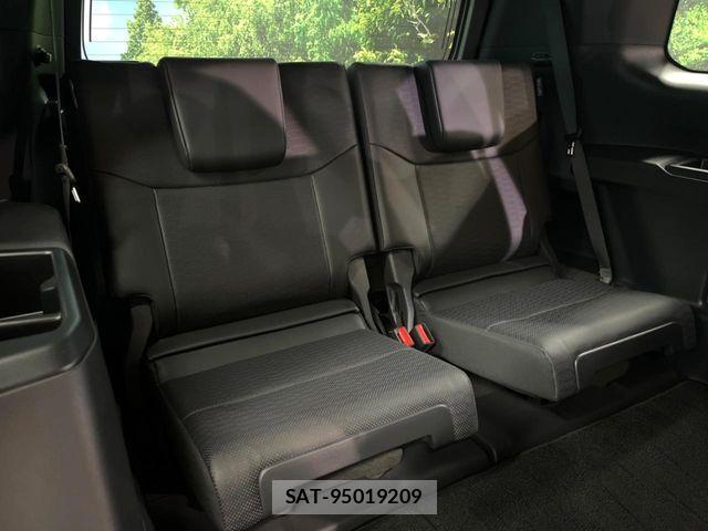 Toyota Land Cruiser 250 2024-08 6716438-11
