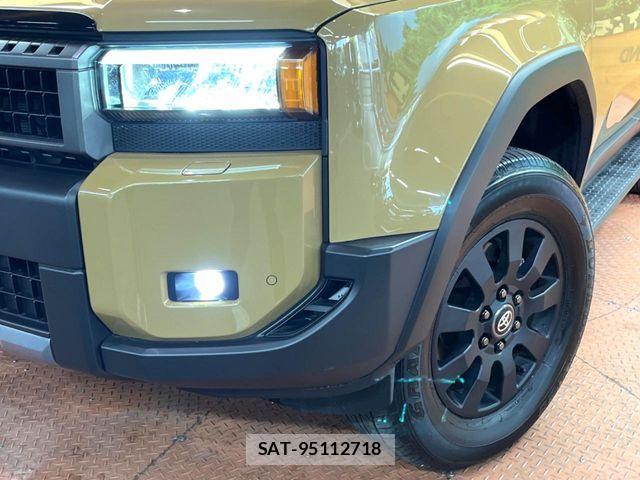 Toyota Land Cruiser 250 2024-06 6716441-13