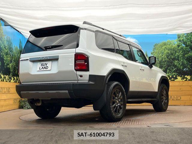 Toyota Land Cruiser 250 2024-11 6716443-16