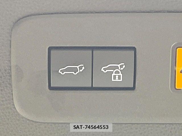 Toyota Land Cruiser 250 2025-04 6752127-5