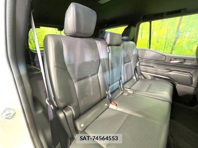Toyota Land Cruiser 250 2025-04 6752127-8