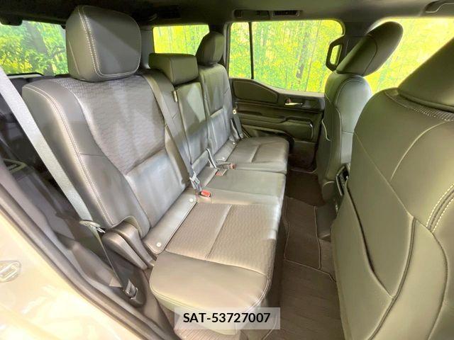 Toyota Land Cruiser 250 2025-04 6791172-8