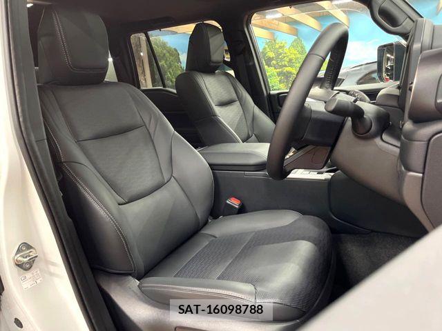 Toyota Land Cruiser 250 2025-09 6791176-7