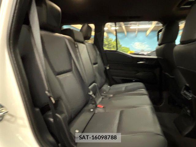 Toyota Land Cruiser 250 2025-09 6791176-8