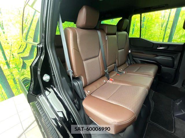 Toyota Land Cruiser 250 2024-07 6815552-8