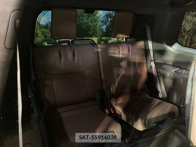Toyota Land Cruiser 250 2024-08 6815546-9