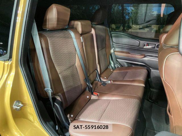 Toyota Land Cruiser 250 2024-08 6815546-8