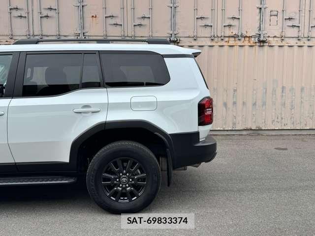 Toyota Land Cruiser 250 2025-01 6815567-13