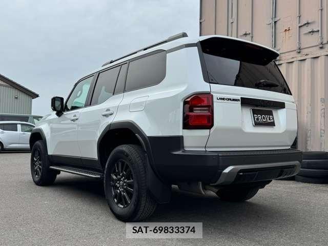 Toyota Land Cruiser 250 2025-01 6815567-15