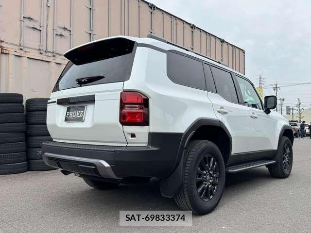 Toyota Land Cruiser 250 2025-01 6815567-19