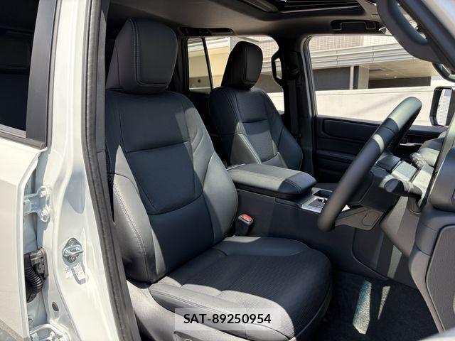 Toyota Land Cruiser 250 2025-08 6907215-16