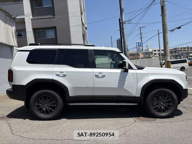 Toyota Land Cruiser 250 2025-08 6907215-6