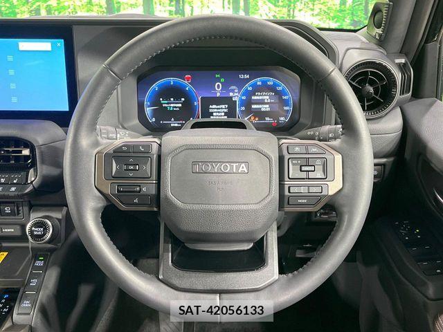 Toyota Land Cruiser 250 2024-10 6907203-11