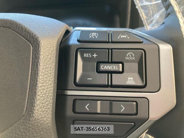 Toyota Land Cruiser 250 2024-11 6907209-19