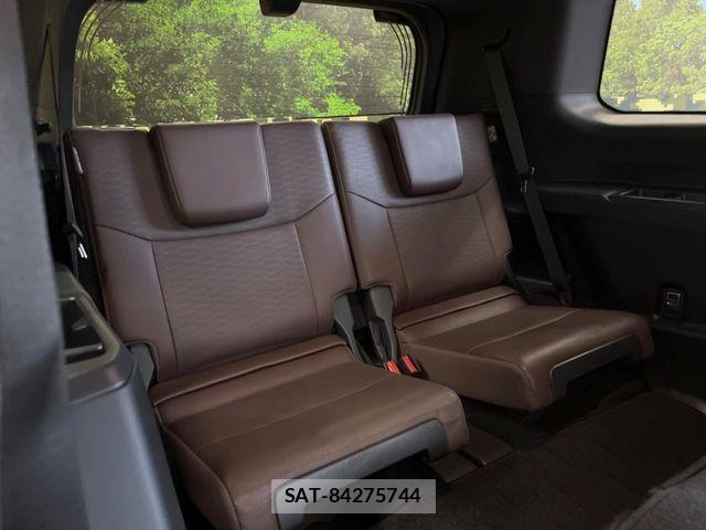 Toyota Land Cruiser 250 2024-09 6994686-8
