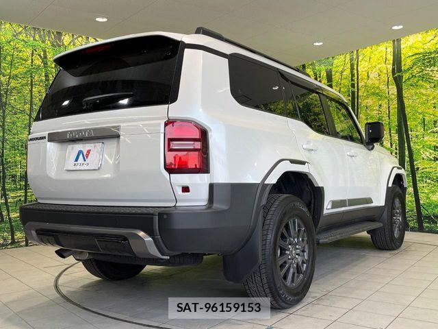 Toyota Land Cruiser 250 2025-05 6994676-16