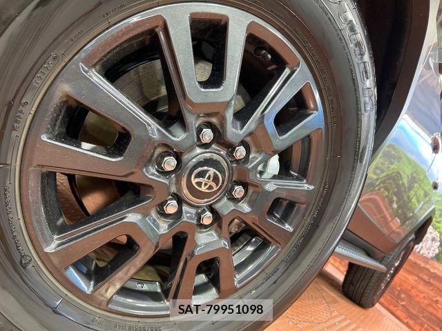 Toyota Land Cruiser 250 2025-08 6994669-12