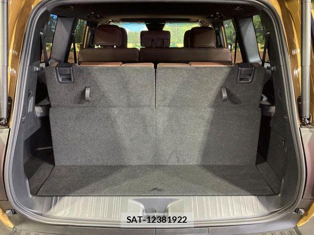Toyota Land Cruiser 250 2024-07 6994670-10