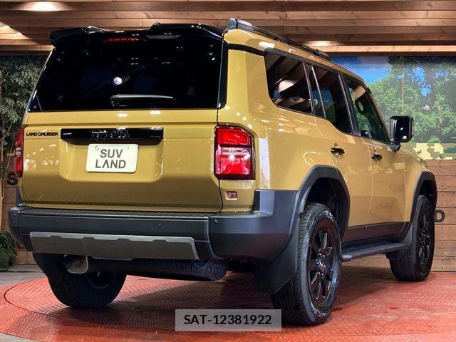 Toyota Land Cruiser 250 2024-07 6994670-16