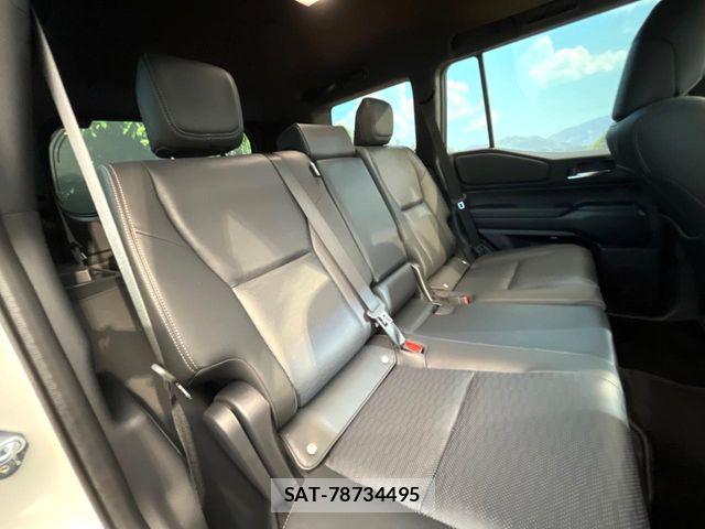 Toyota Land Cruiser 250 2025-01 6994678-8