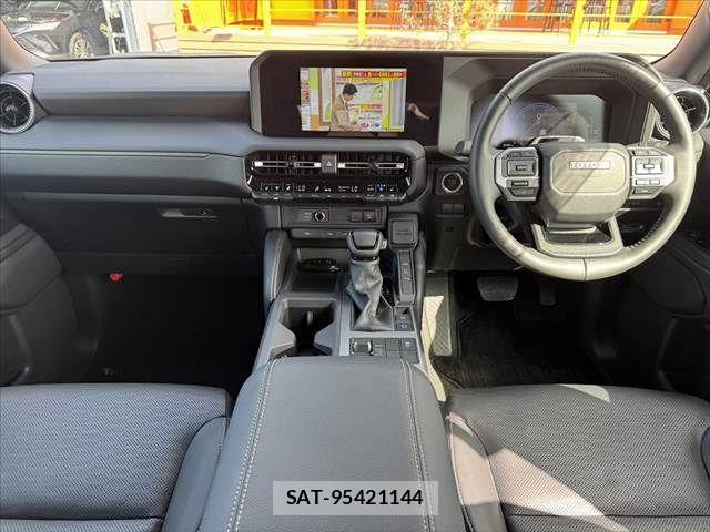 Toyota Land Cruiser 250 2024-10 7020711-1