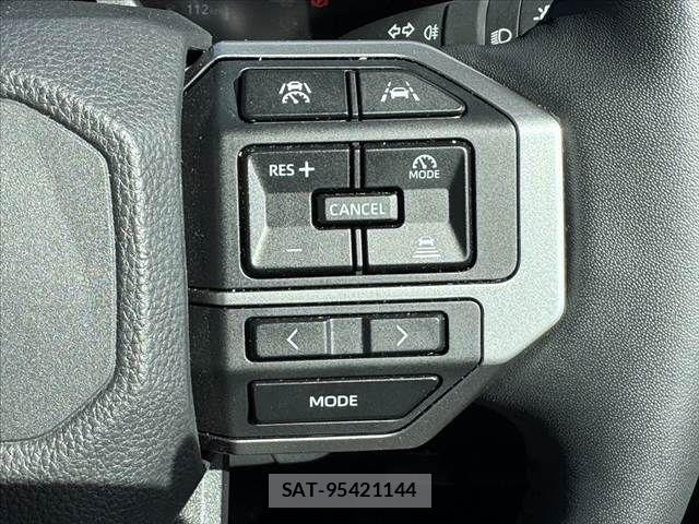 Toyota Land Cruiser 250 2024-10 7020711-24