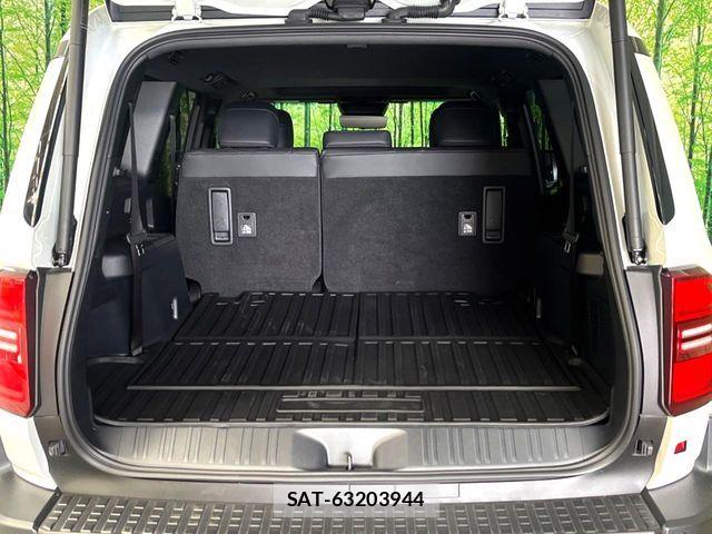 Toyota Land Cruiser 250 2025-05 7020703-10