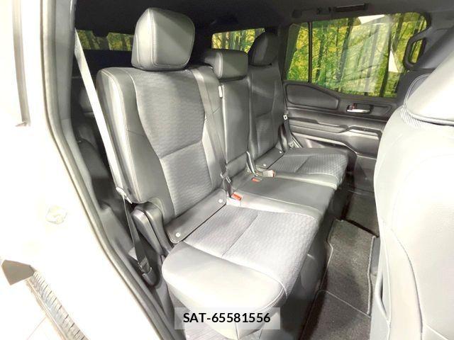 Toyota Land Cruiser 250 2025-05 7020706-10