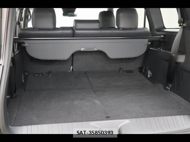 Toyota Land Cruiser 250 2025-04 7059098-13