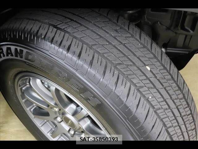 Toyota Land Cruiser 250 2025-04 7059098-24